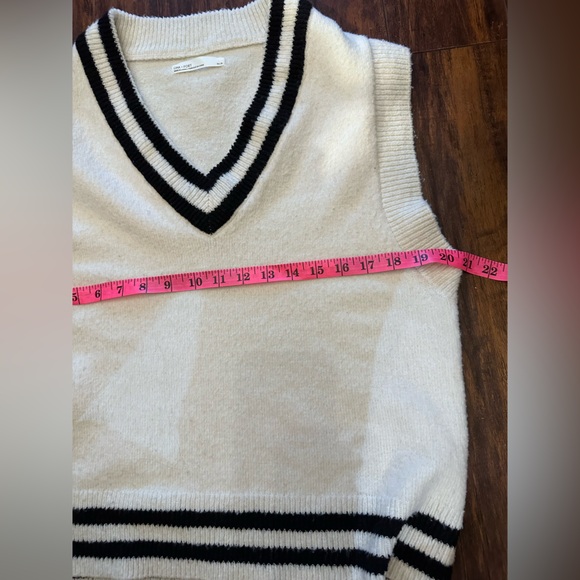 Oak + Fort Sweater vest - Picture 8 of 8